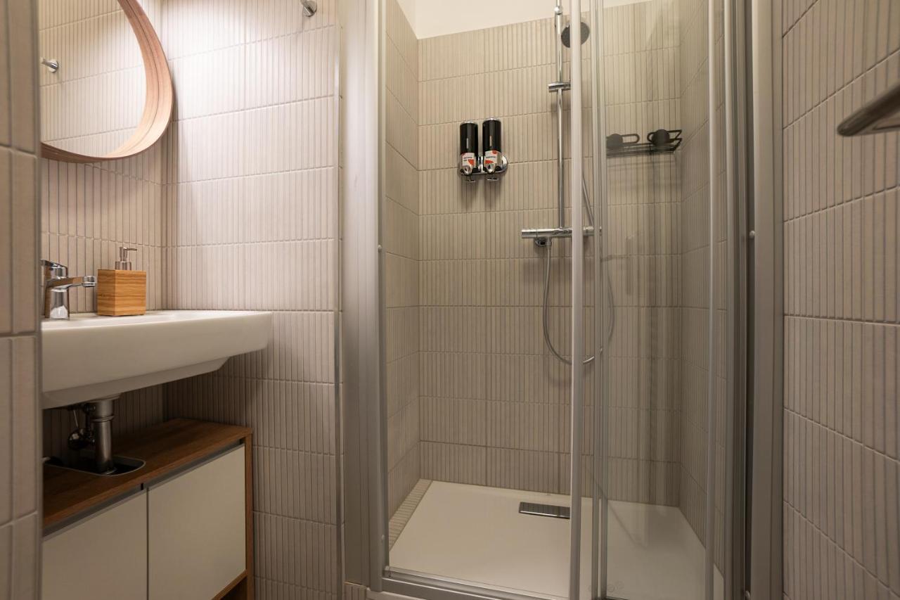 Apartment 2-rooms 10 Min Away From Center Vienna