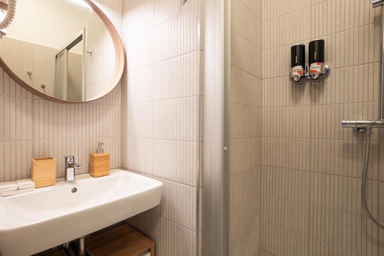 Apartment 2-rooms 10 Min Away From Center Vienna