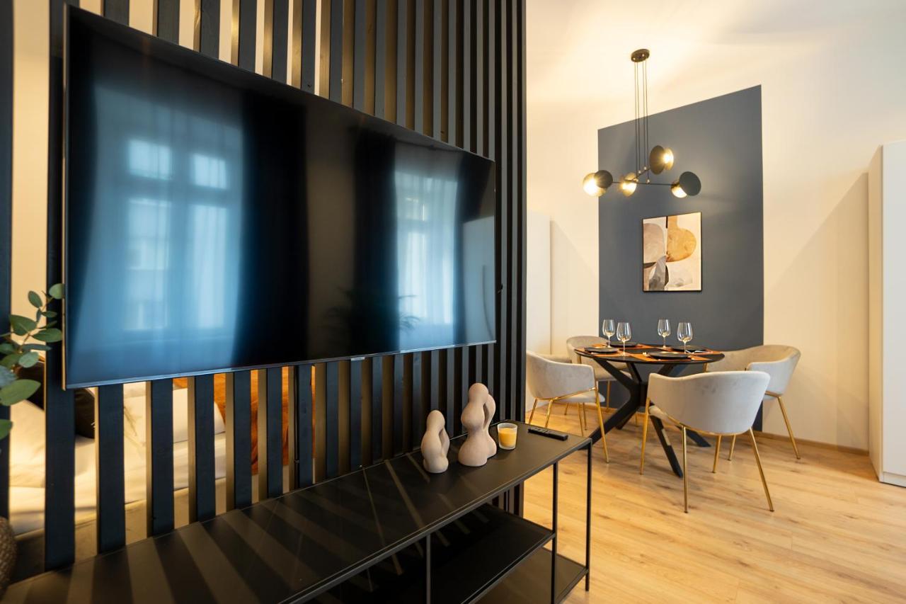 2-rooms 10 Min Away From Center Appartement *
